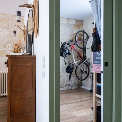 cellier bureau vélos maison